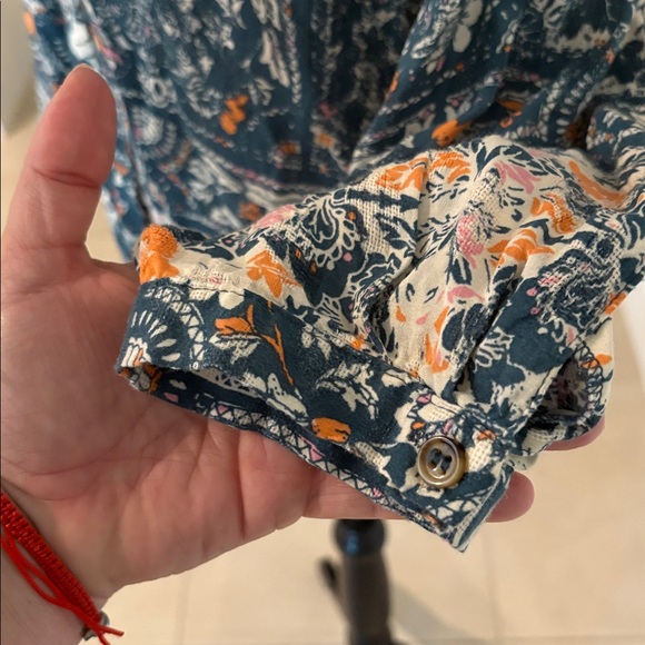 Maeve anthropolgie medium soft shirt 1783 - Picture 4 of 7